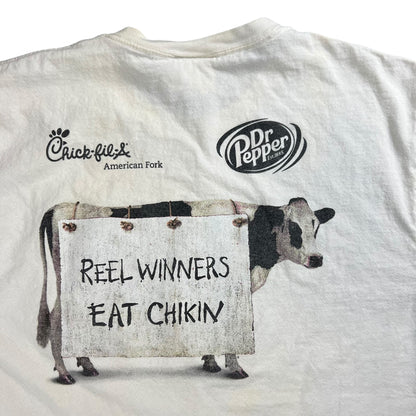 Vintage Y2K Chick-fil-A Reel Winners Eat Chikin tee (L)