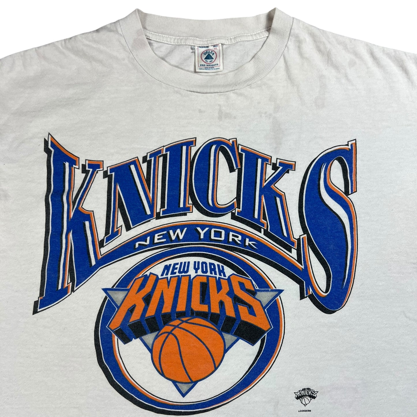 Vintage 90s New York Knicks NBA tee (XL)