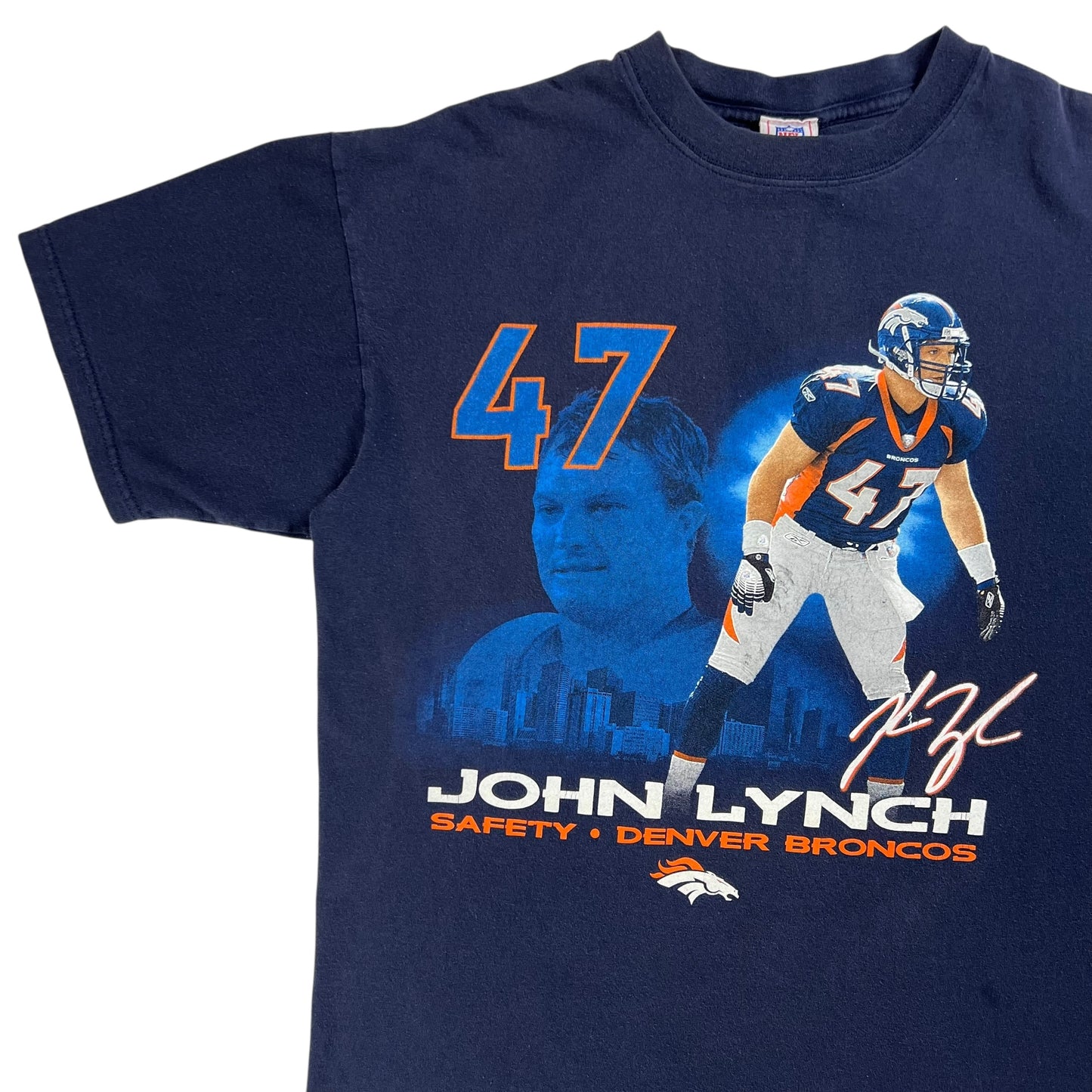 Vintage Y2K Denver Broncos John Lynch NFL tee (L)