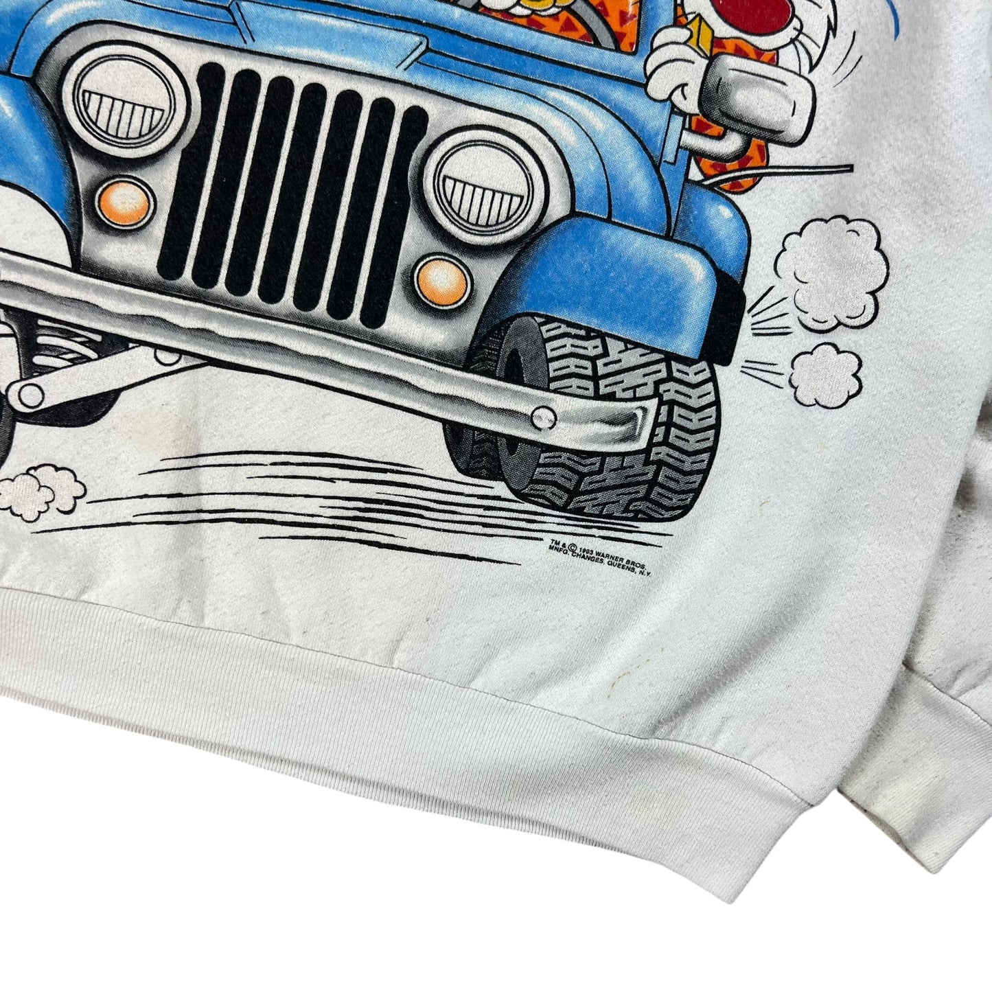 Vintage 1993 Looney Tunes Jeep Wrangler Break Through crewneck (L)