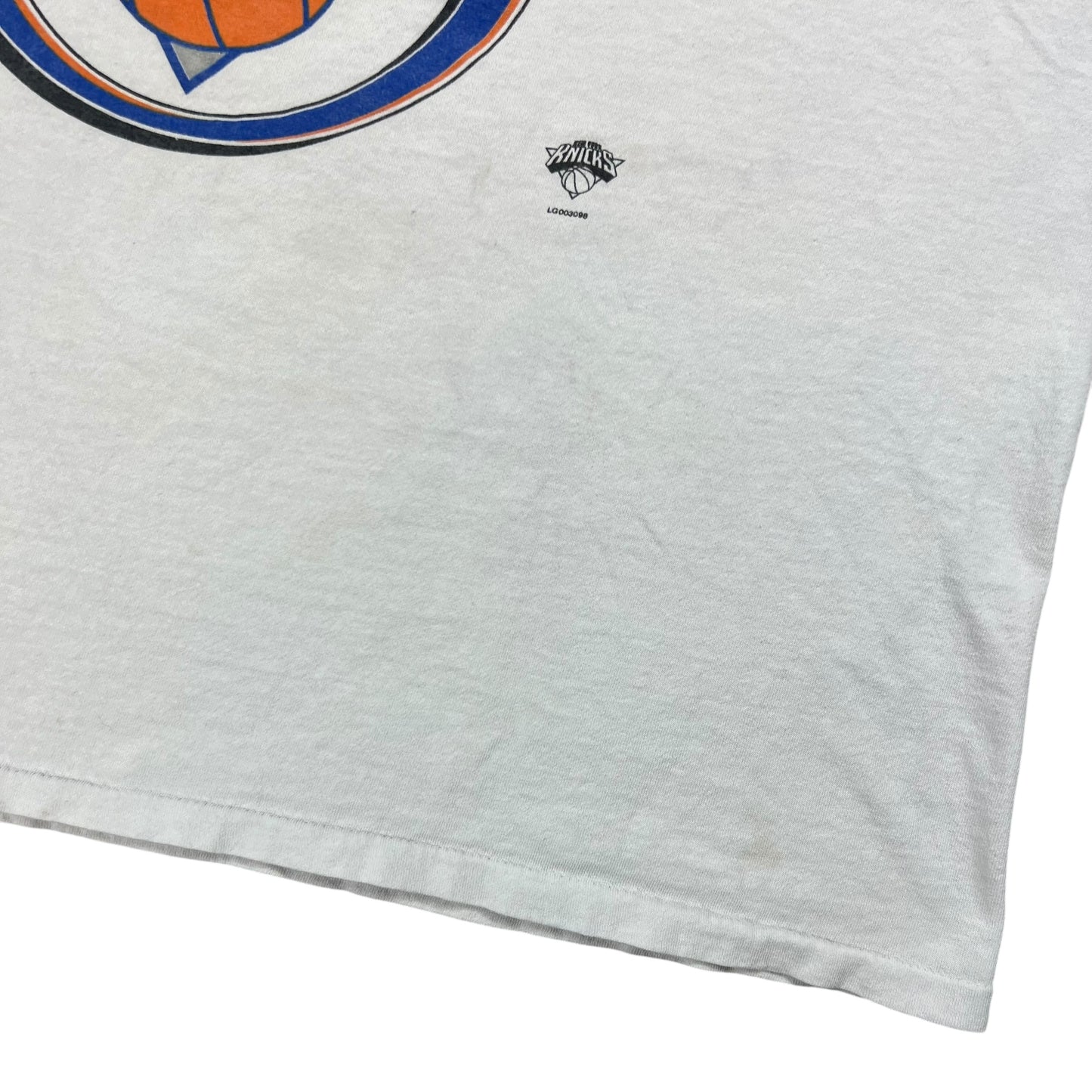 Vintage 90s New York Knicks NBA tee (XL)
