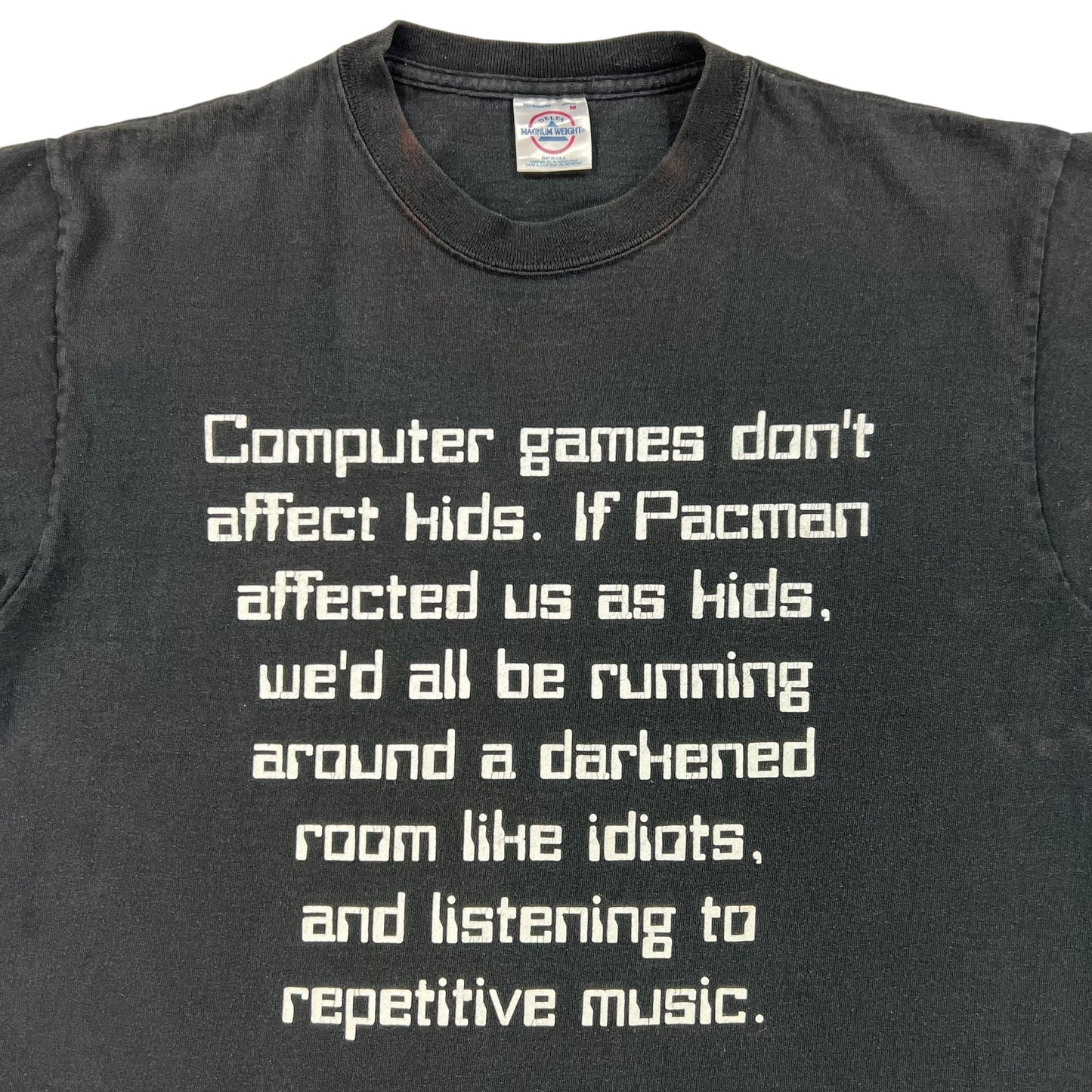 Vintage Y2K Computer games don’t affect kids text tee (M)