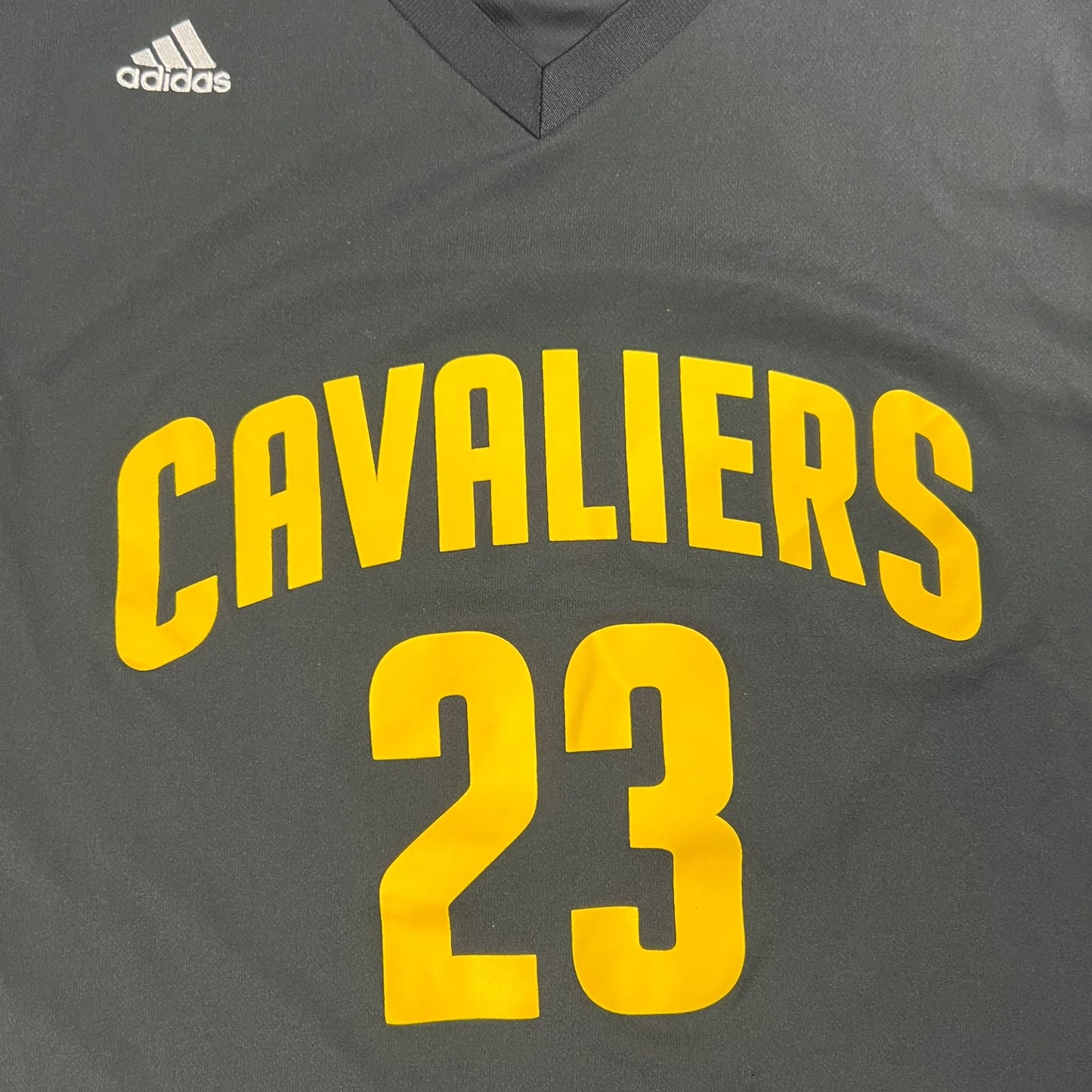 2014 Adidas Cleveland Cavaliers alternate LeBron James jersey (XL)