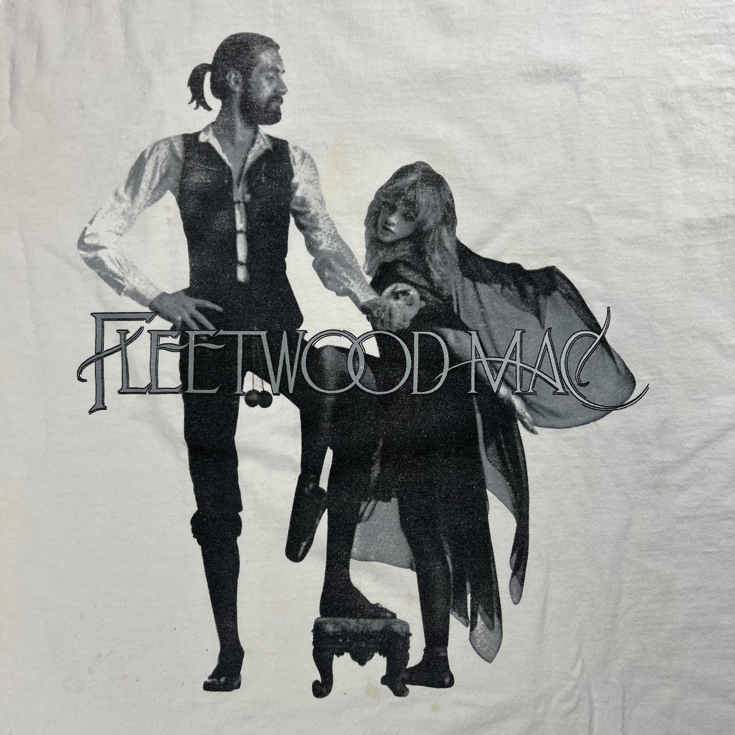 Vintage 1997 GIANT Fleetwood Mac Reunion tour Rumours band tee (L)