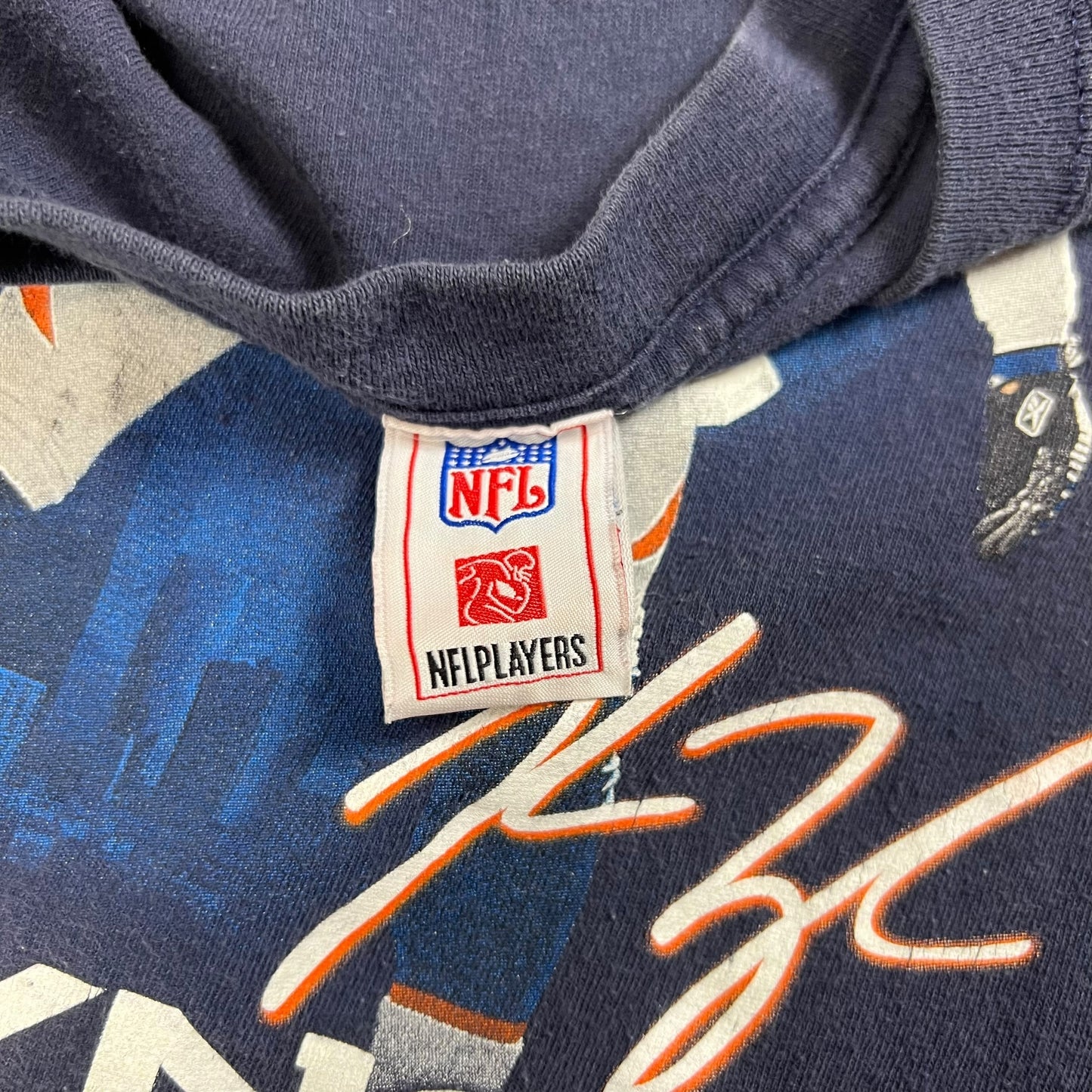 Vintage Y2K Denver Broncos John Lynch NFL tee (L)
