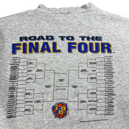 Vintage 1997 NCAA basketball Final Four crewneck (L)