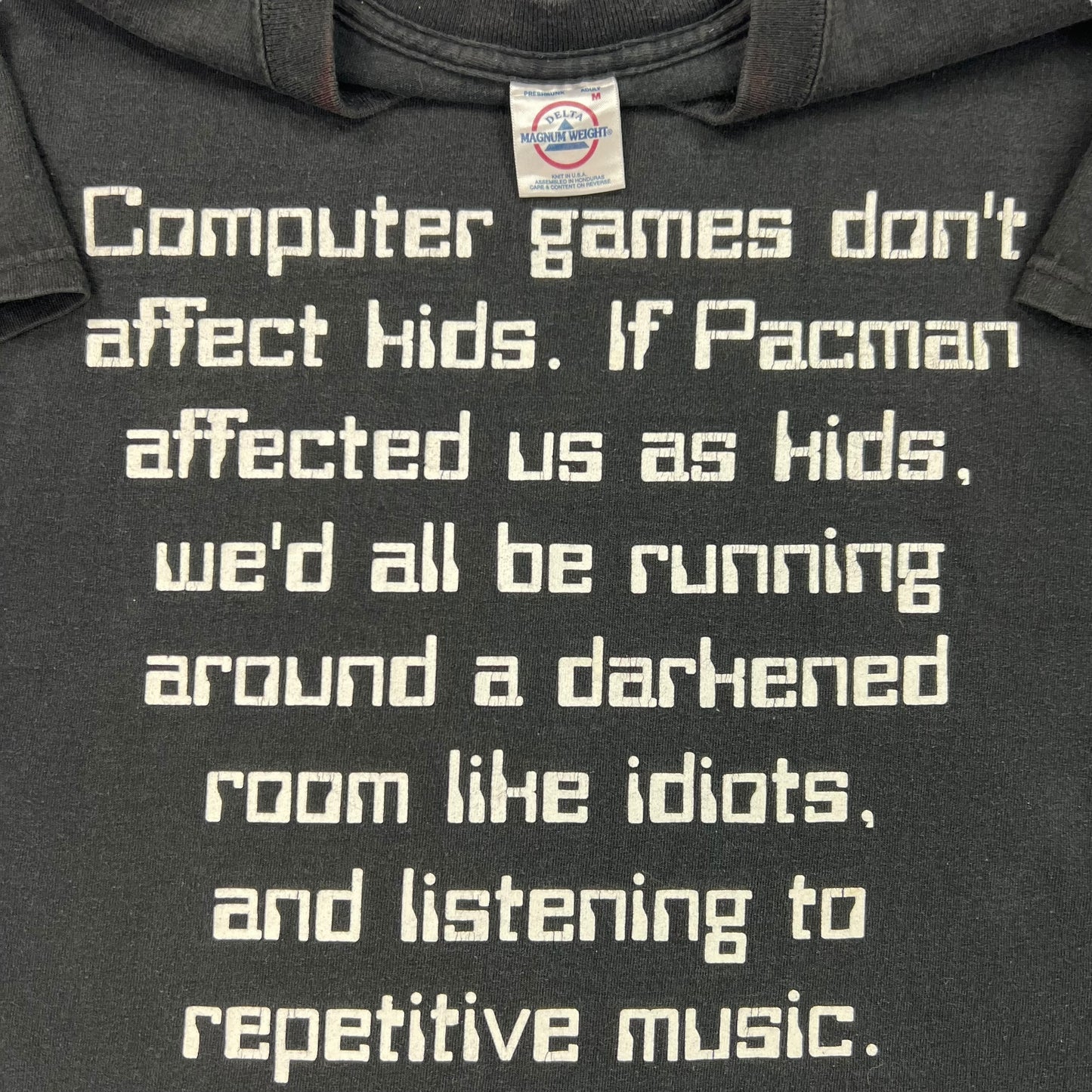 Vintage Y2K Computer games don’t affect kids text tee (M)