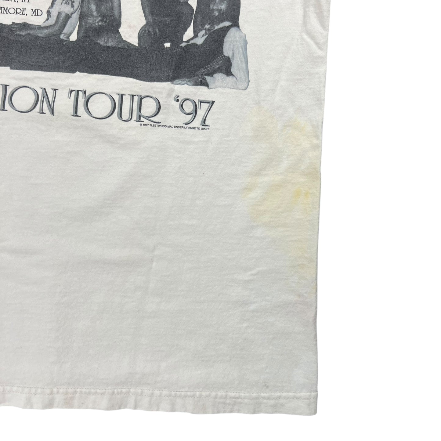 Vintage 1997 GIANT Fleetwood Mac Reunion tour Rumours band tee (L)