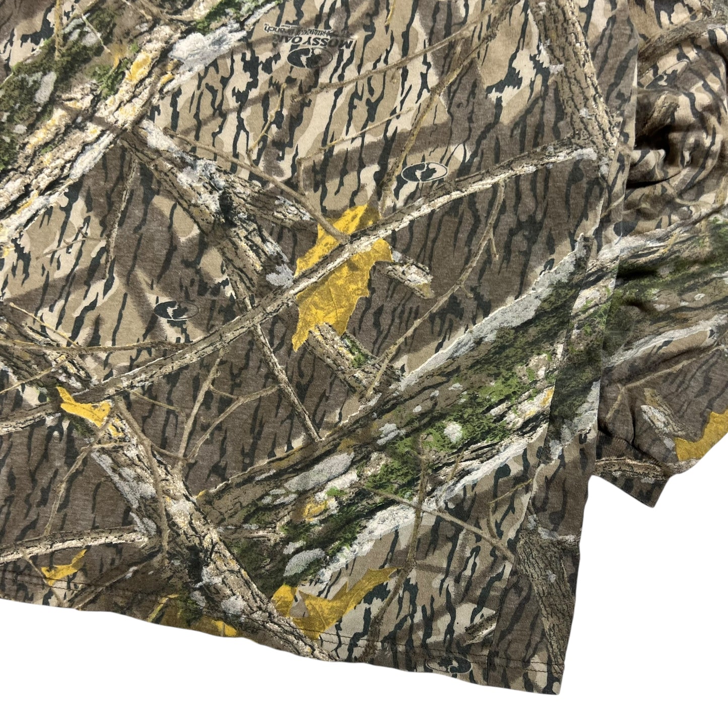 Vintage 90s Mossy Oak Camouflage long sleeve shirt (XL)