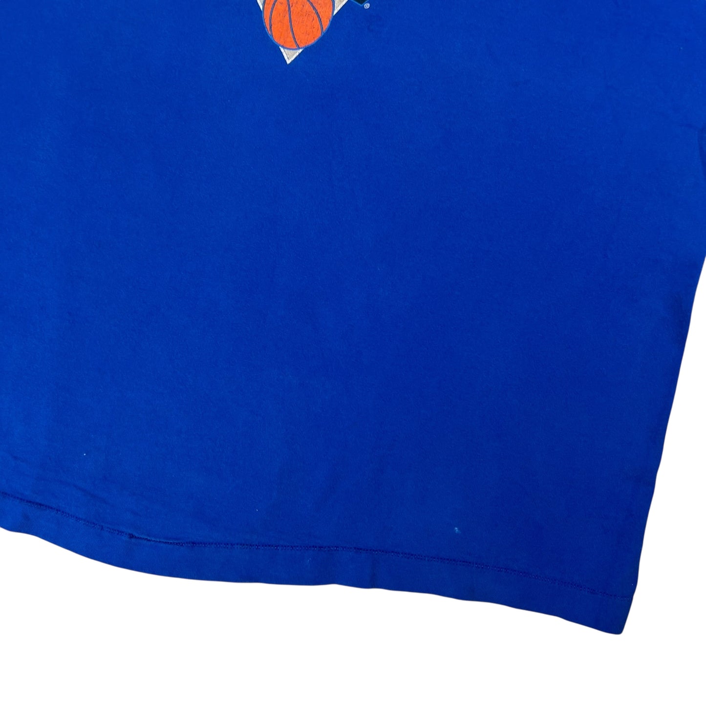 Vintage 90s Salem Sportswear New York Knicks Basketball tee (XL)
