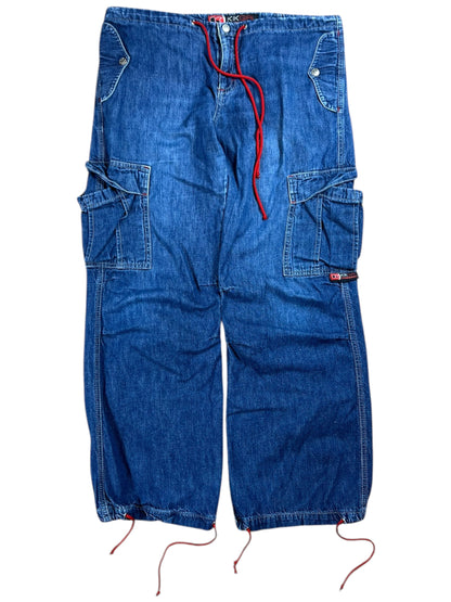 Vintage Y2K KIKGIRL KIKWEAR Baggy women’s denim cargo jeans (L)