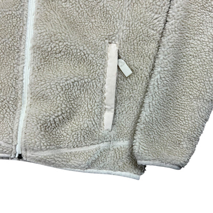 2013 Patagonia Women’s Retro Deep Pile fleece jacket (L)