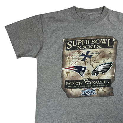 Vintage 2005 New England Patriots Philadelphia Eagles Super Bowl XXXIX tee (L)