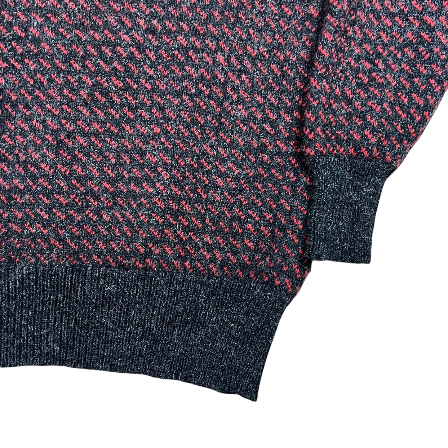 Vintage 80s Woolrich red & black wool sweater (M/L)