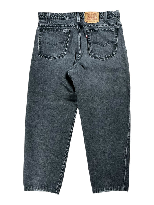 Vintage 90s Levi’s 550 black denim jeans (34x27)