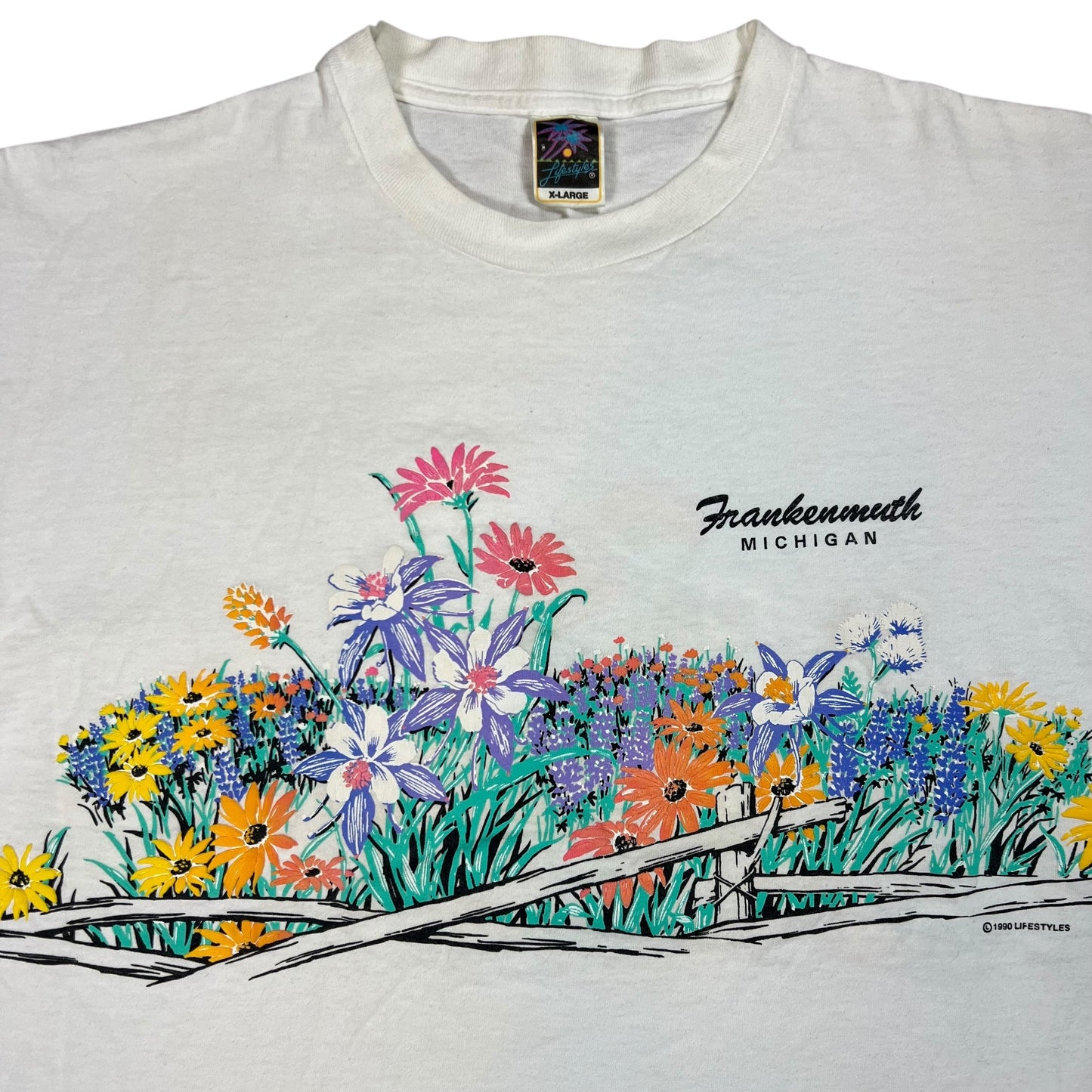 Vintage 1990 Frankenmuth Michigan flowers wrap around print tee (XL)