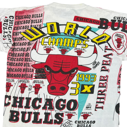 Vintage 1993 Chicago Bulls 3X NBA Champions all over print tee (XL)