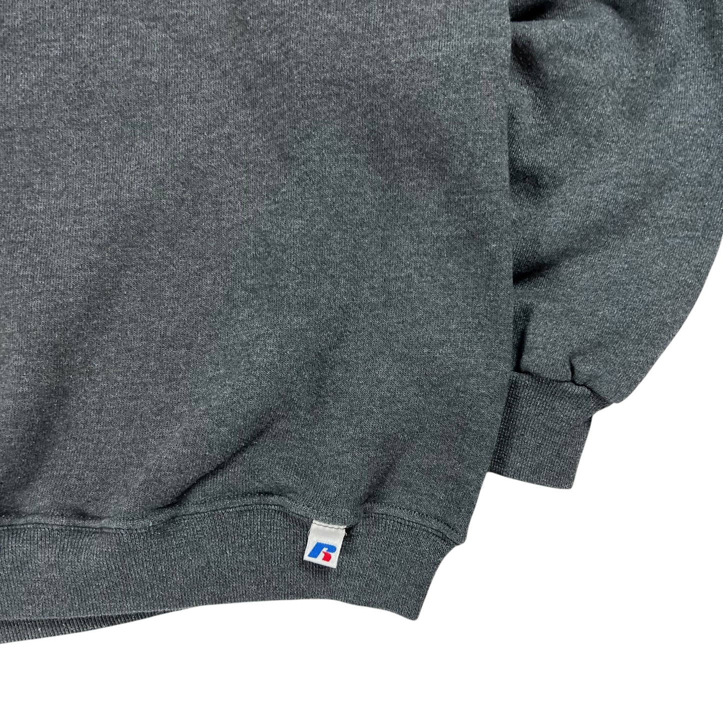 Vintage Y2K Russell Athletic grey blank crewneck (XL)