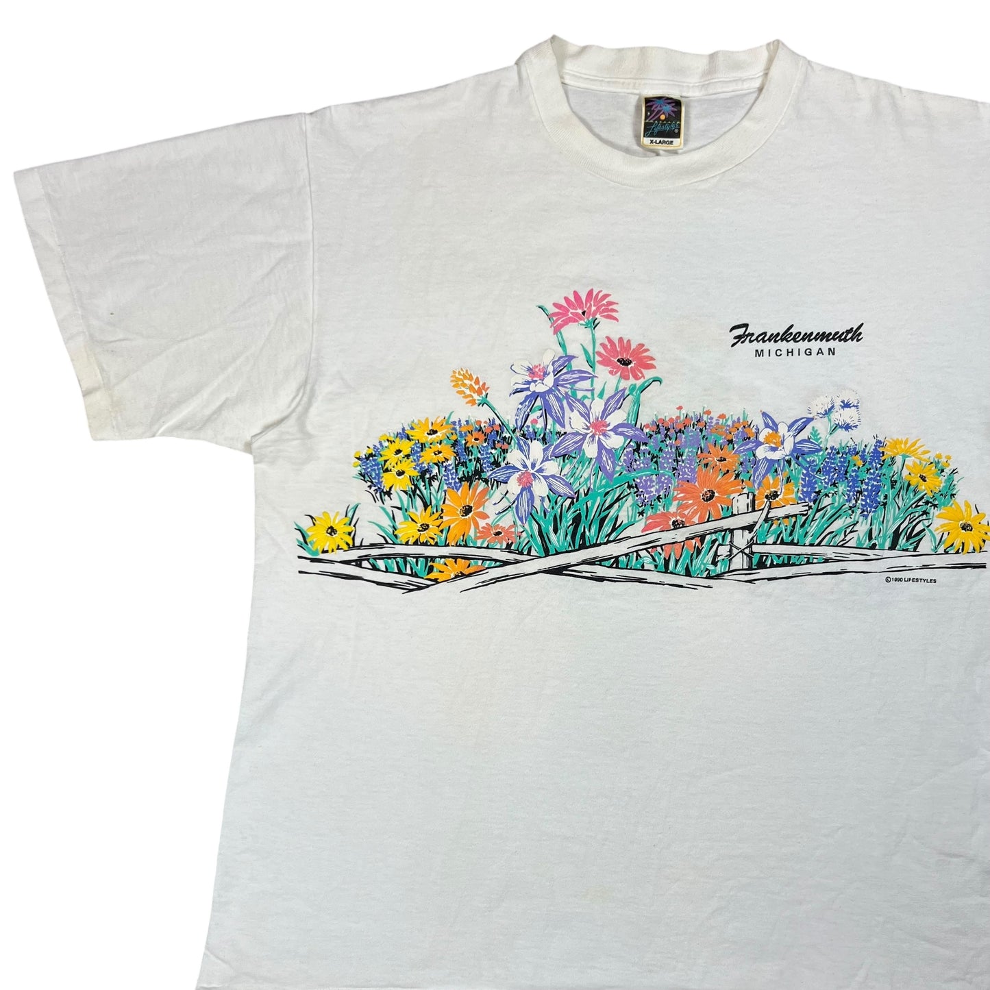 Vintage 1990 Frankenmuth Michigan flowers wrap around print tee (XL)