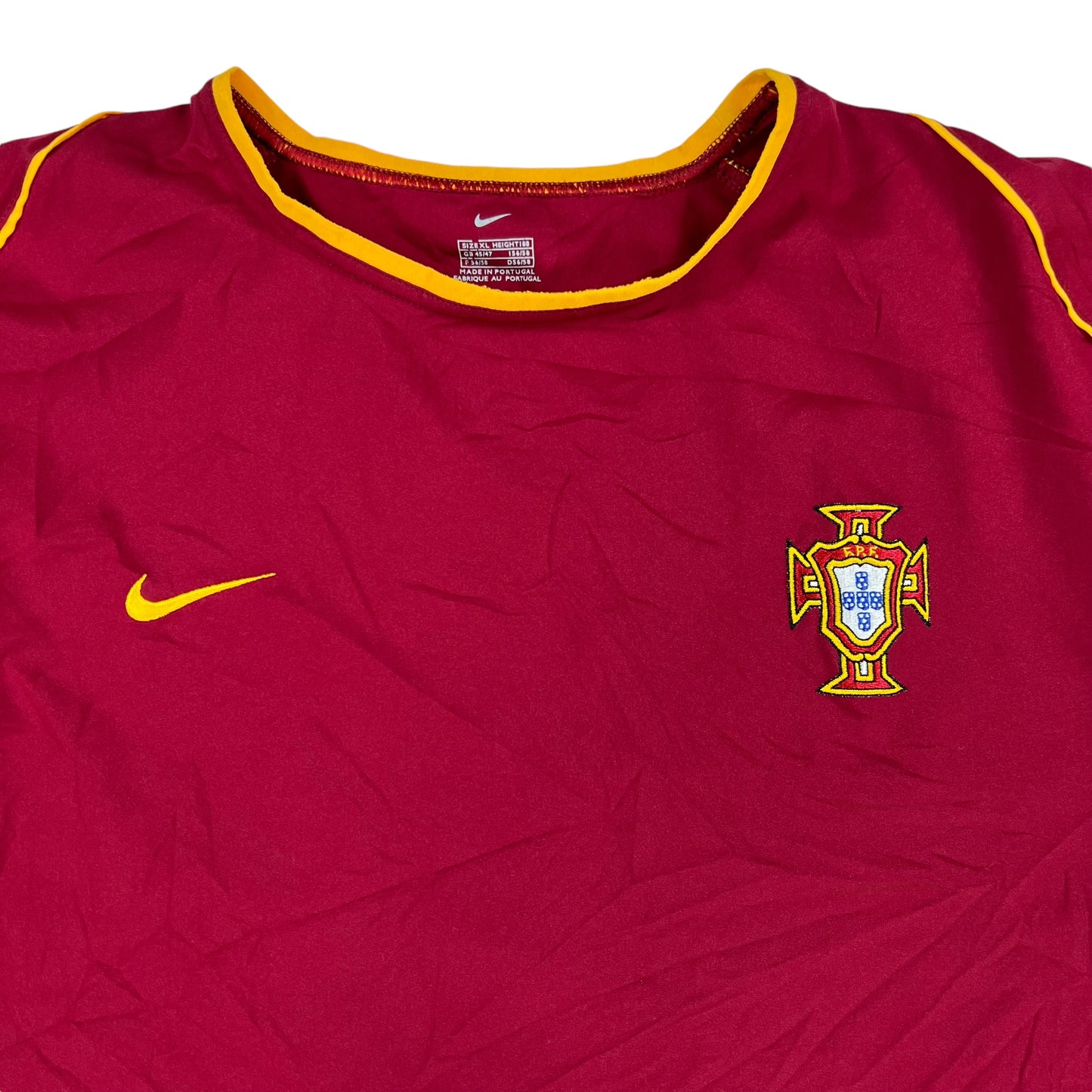 Vintage 2002-04 Nike Portugal soccer jersey (XL)