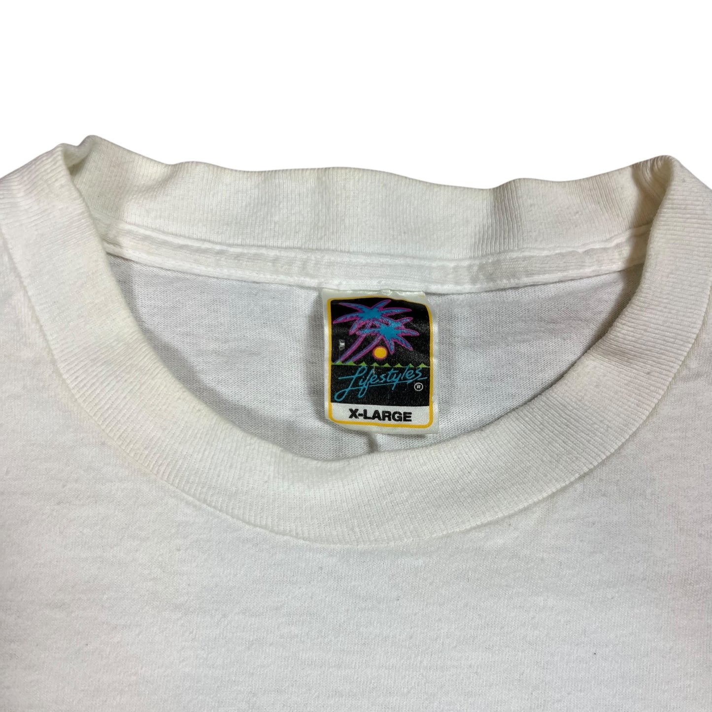 Vintage 1990 Frankenmuth Michigan flowers wrap around print tee (XL)