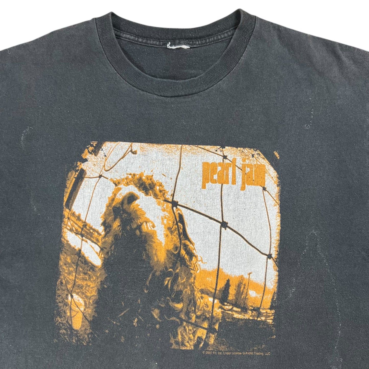 Vintage 2007 Pearl Jam Vs. album faded band tee (L)