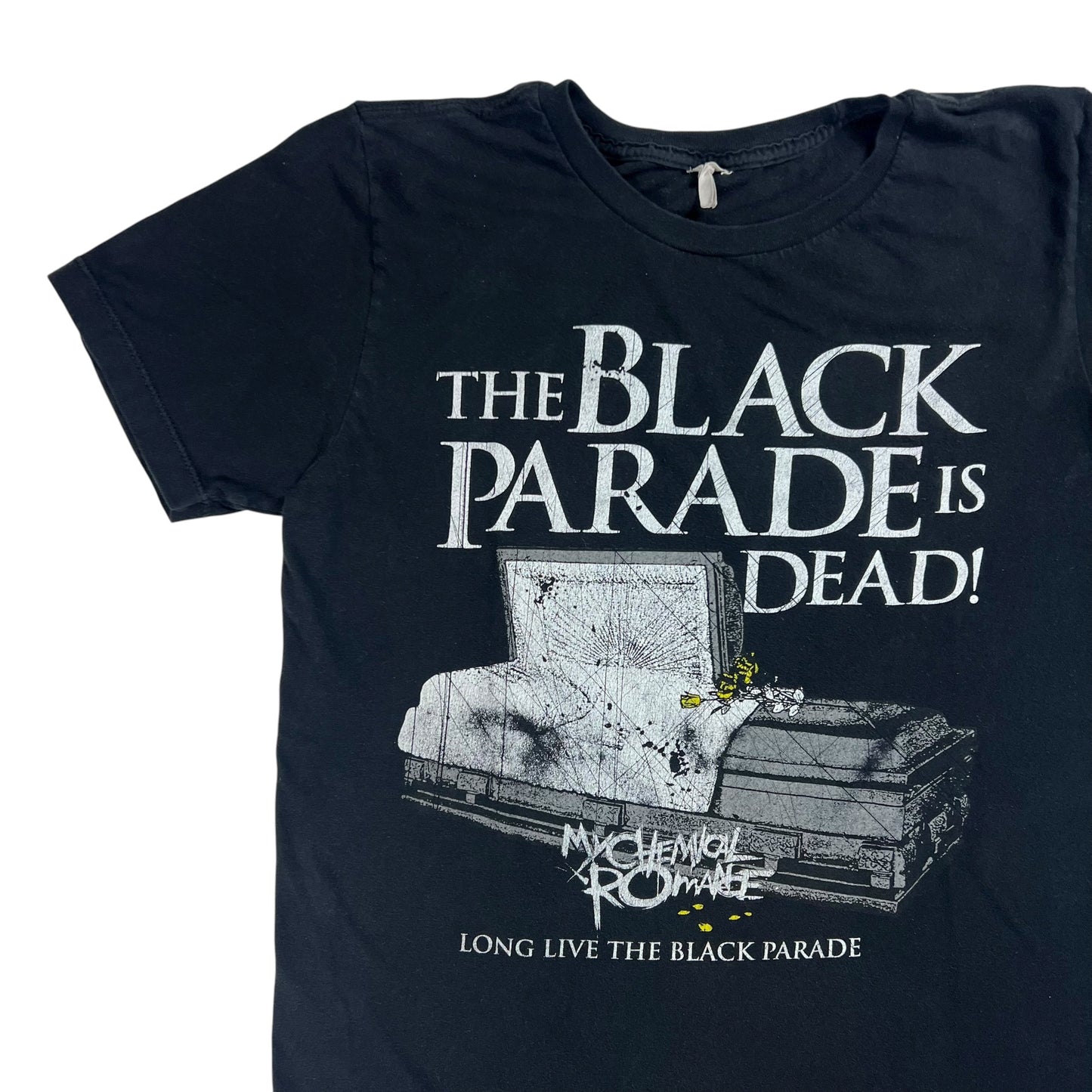 Vintage Y2K My Chemical Romance The Black Parade is Dead! Band tee (S)
