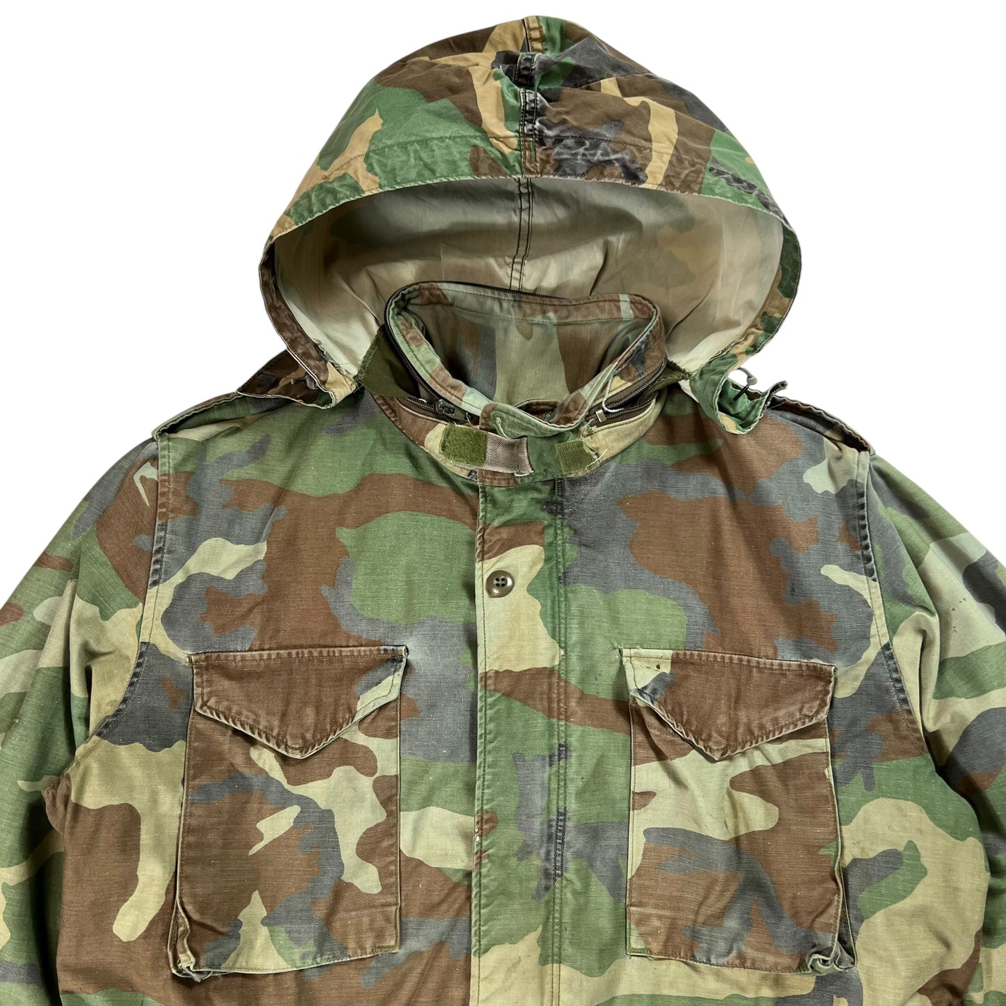 Vintage 90s camo military hooded jacket (L)