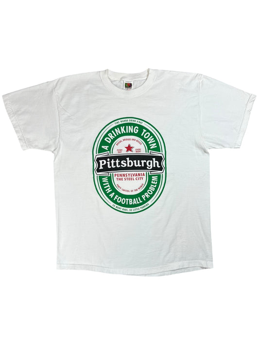 Vintage 90s Pittsburgh A Drinking Town with a football problem Heineken parody tee (XL)