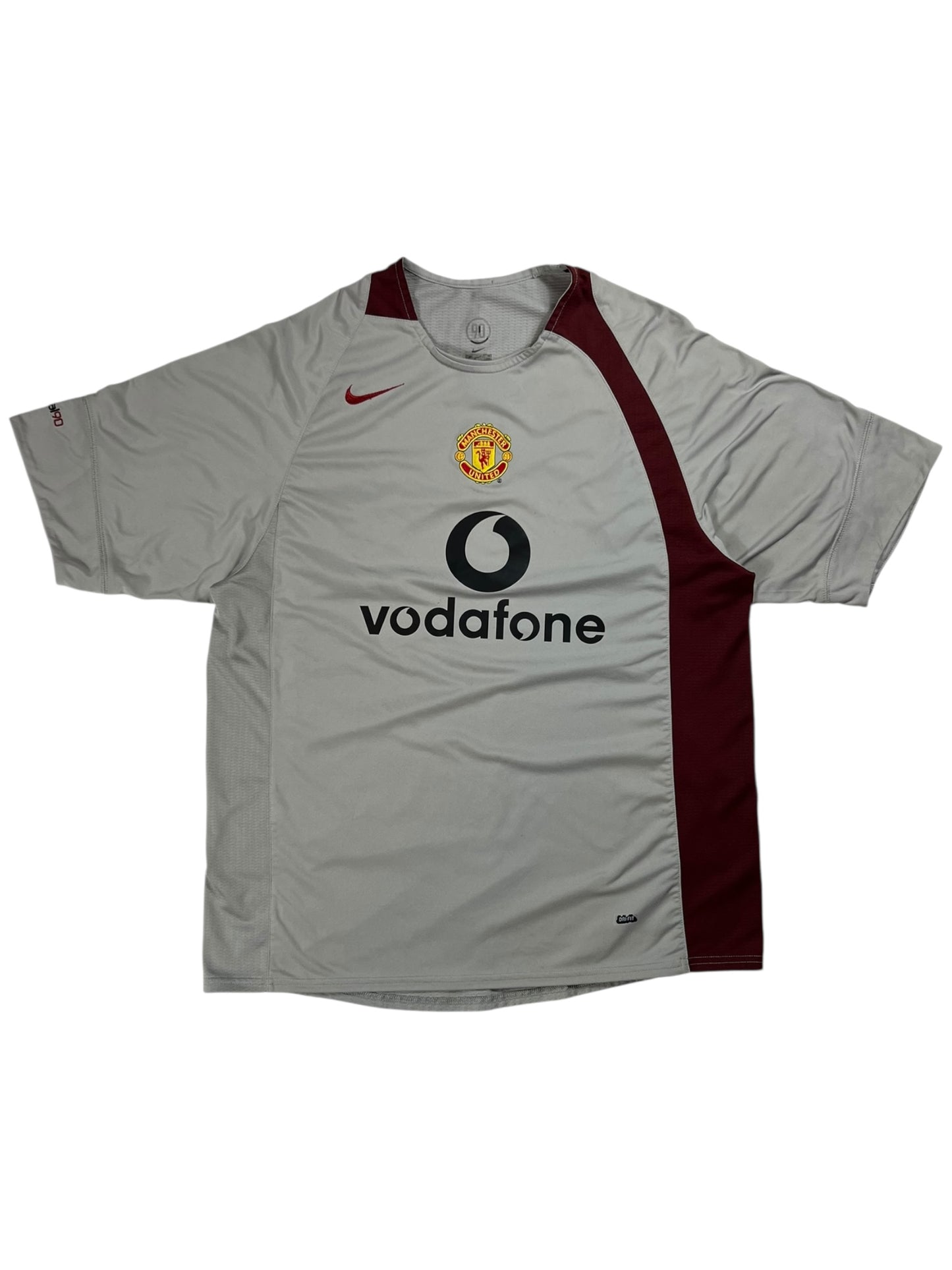Vintage 2004-05 Nike Manchester United Vodafone soccer jersey (L)