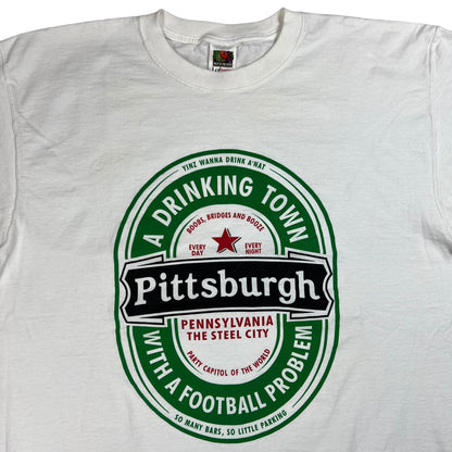 Vintage 90s Pittsburgh A Drinking Town with a football problem Heineken parody tee (XL)