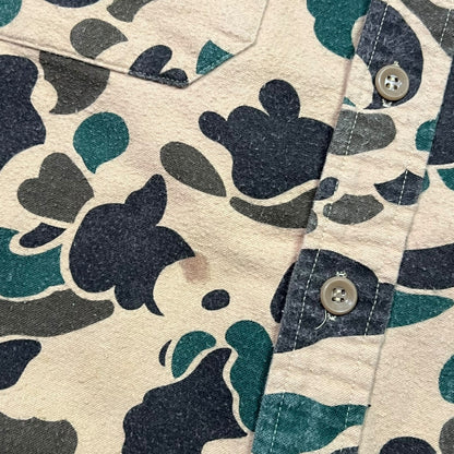 Vintage 80s L.L. Bean duck camo chamois button up shirt (L)