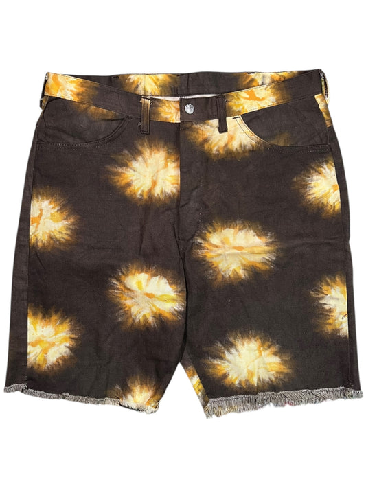 Vintage 1970s Hippie psychedelic cut off shorts (34)