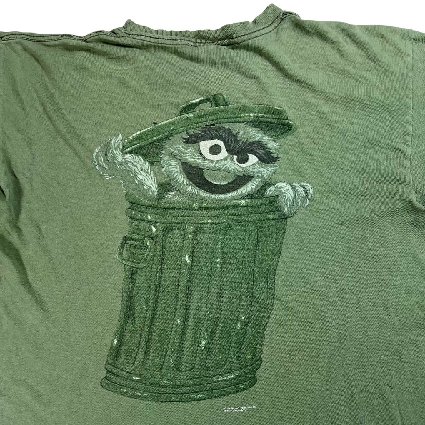 Vintage 90s Sesame Street Oscar The Grouch distressed tee (L)