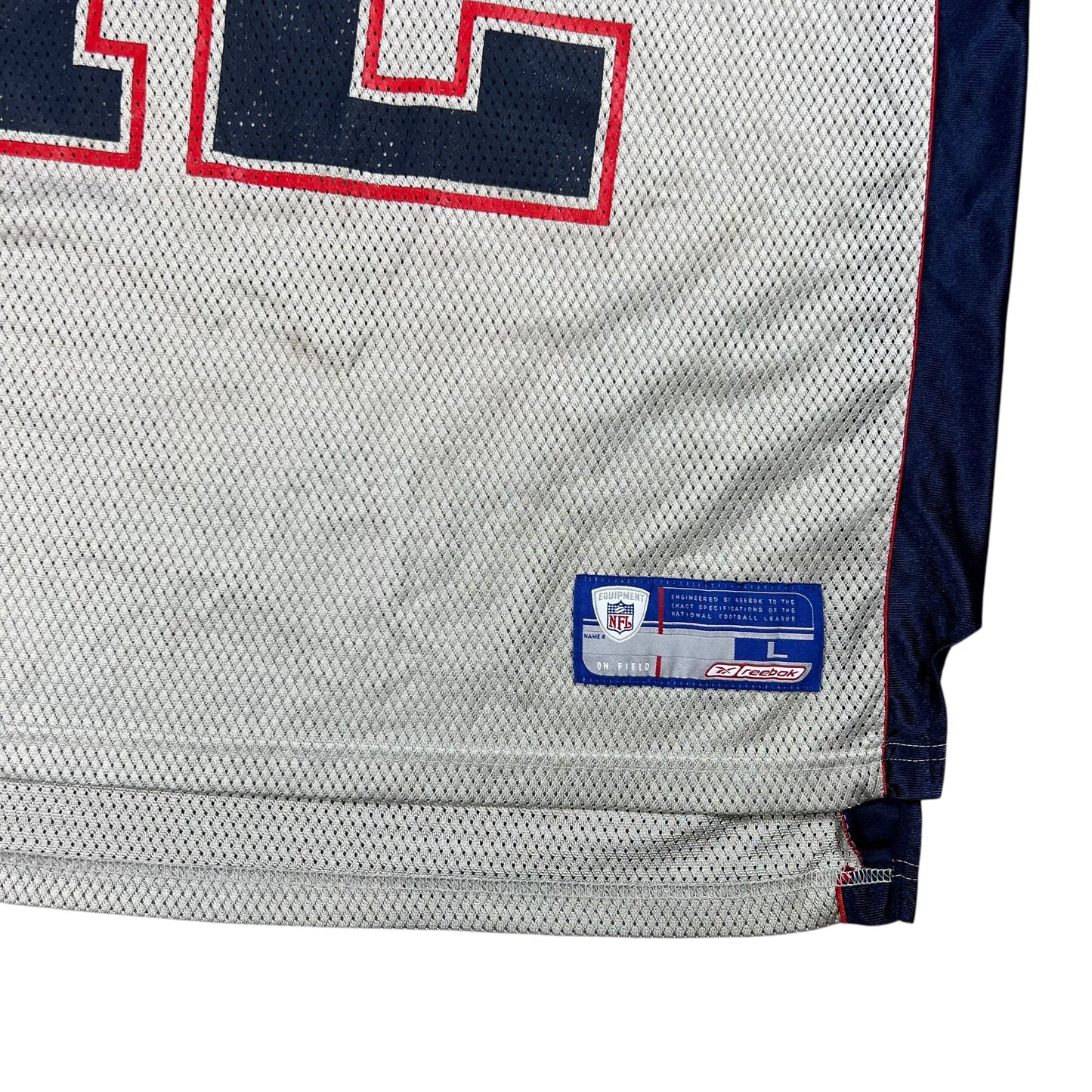 Vintage Y2K Reebok New England Patriots Tom Brady Alternate NFL jersey (L)