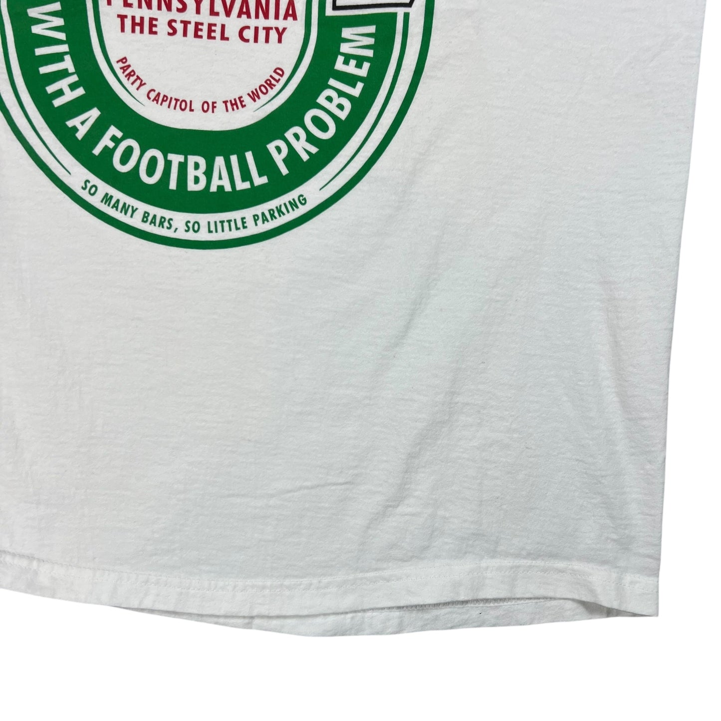 Vintage 90s Pittsburgh A Drinking Town with a football problem Heineken parody tee (XL)