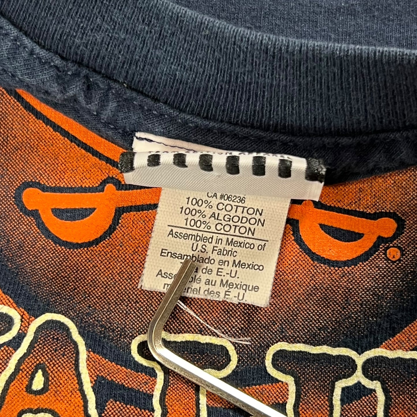 Vintage Y2K University of Virginia Cavaliers tee (XL)