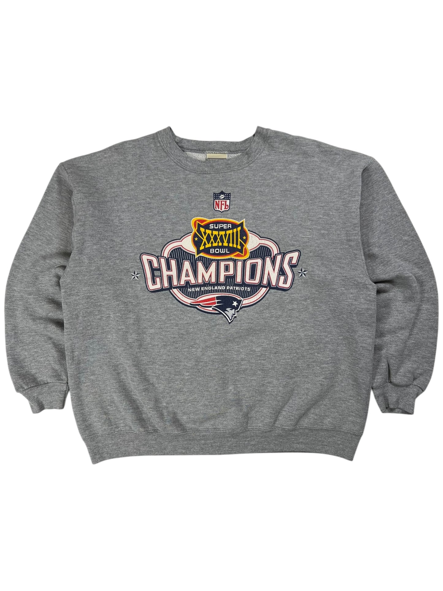 Vintage 2004 New England Patriots Super Bowl champs crewneck (L)