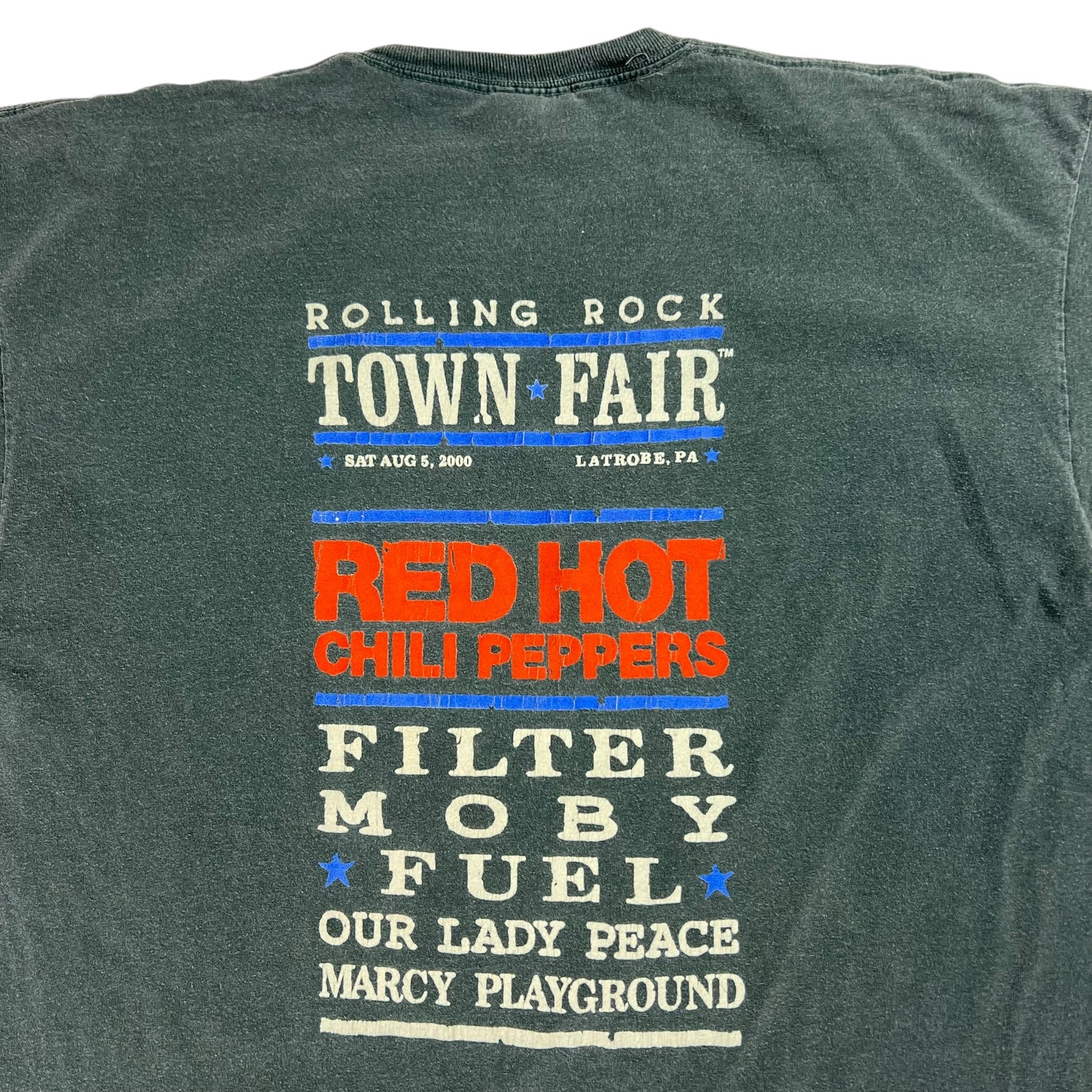 Vintage 2000 Red Hot Chili Peppers Rolling Rock Town Fair band tee (XL)