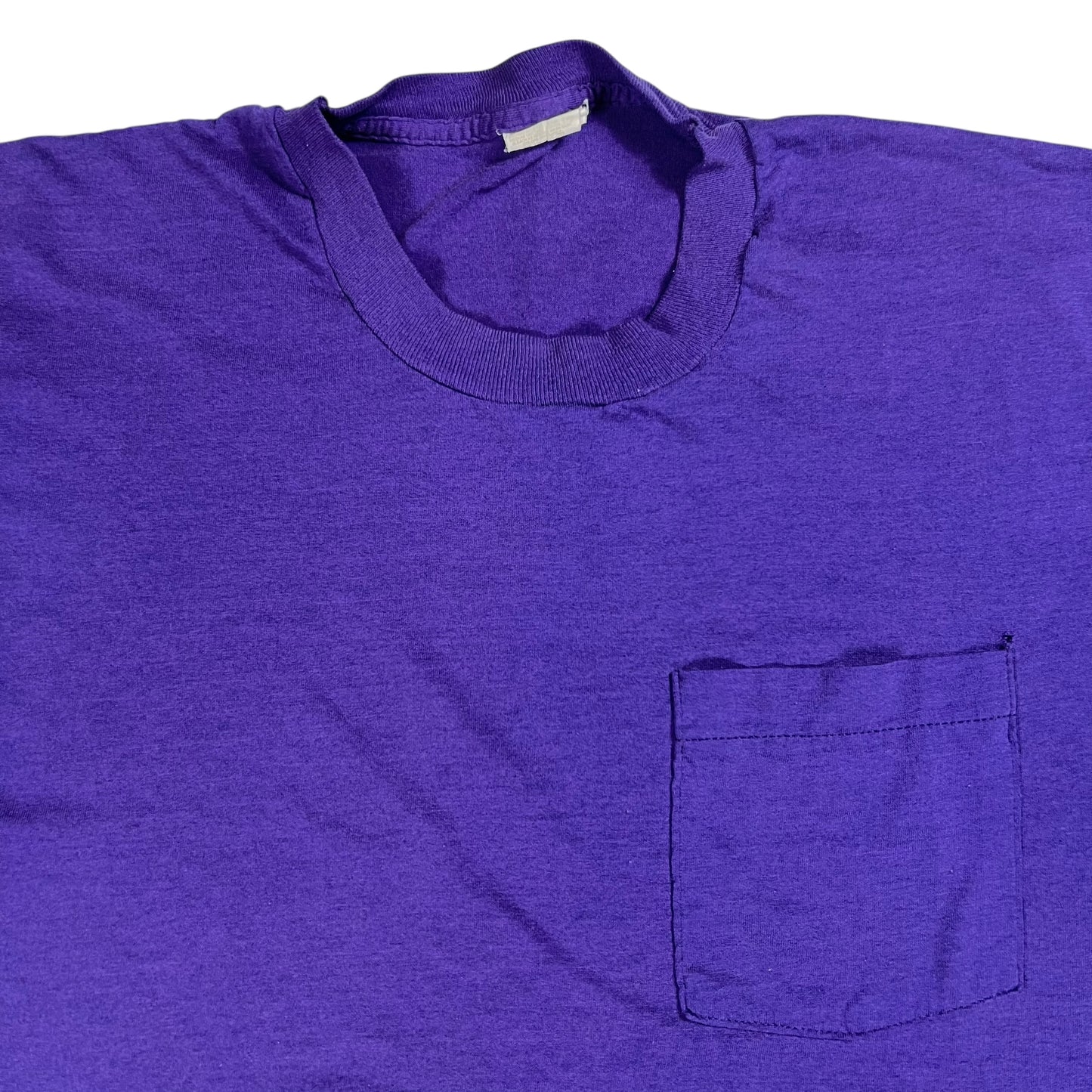 Vintage 80s Fruit of the Loom purple selvedge pocket tee (M)