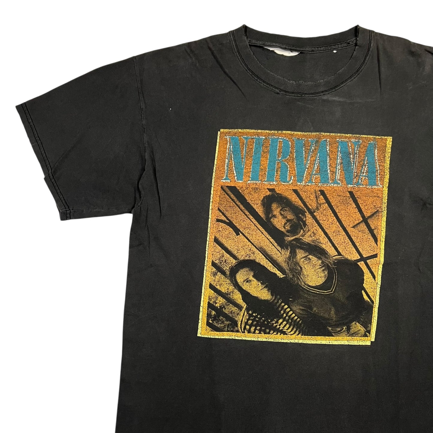 Vintage 2004 Nirvana Kurt Cobain distressed band tee (L)