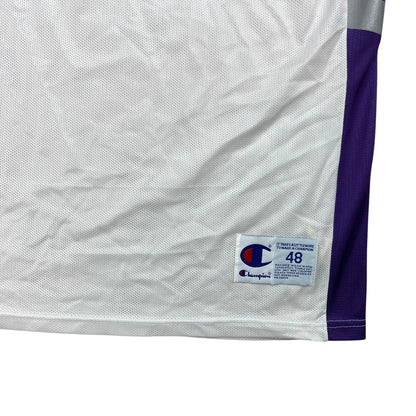 Vintage 90s Champion Toronto Raptors Vince Carter NBA jersey (XL)