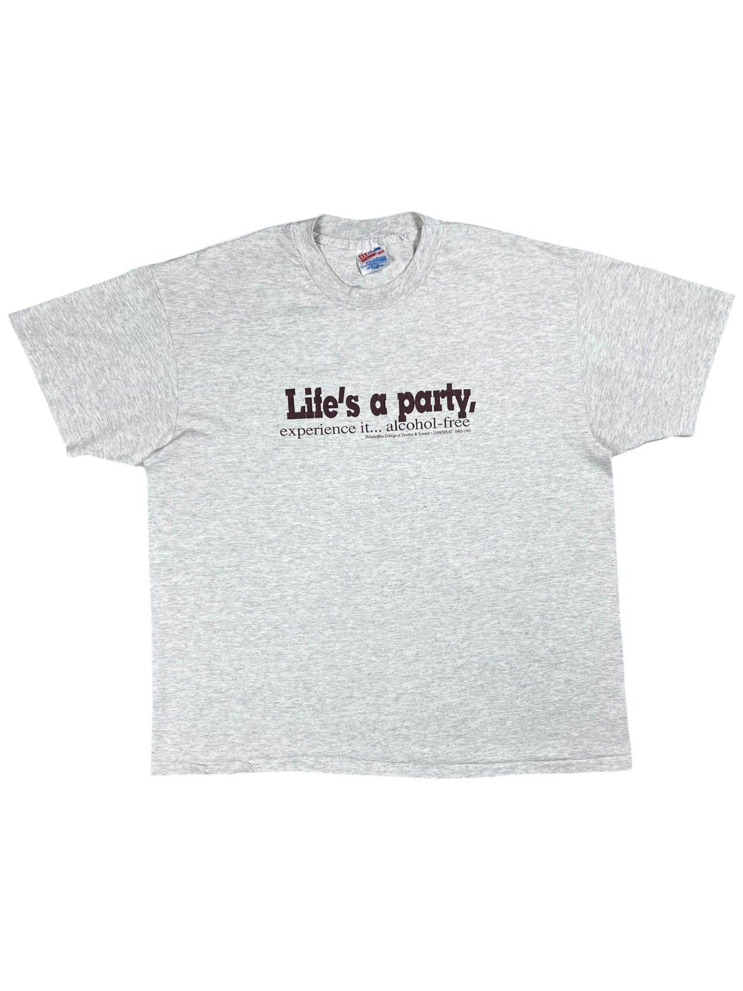 Vintage 90s Life’s a party, experience it alcohol free. Philadelphia tee (XL)