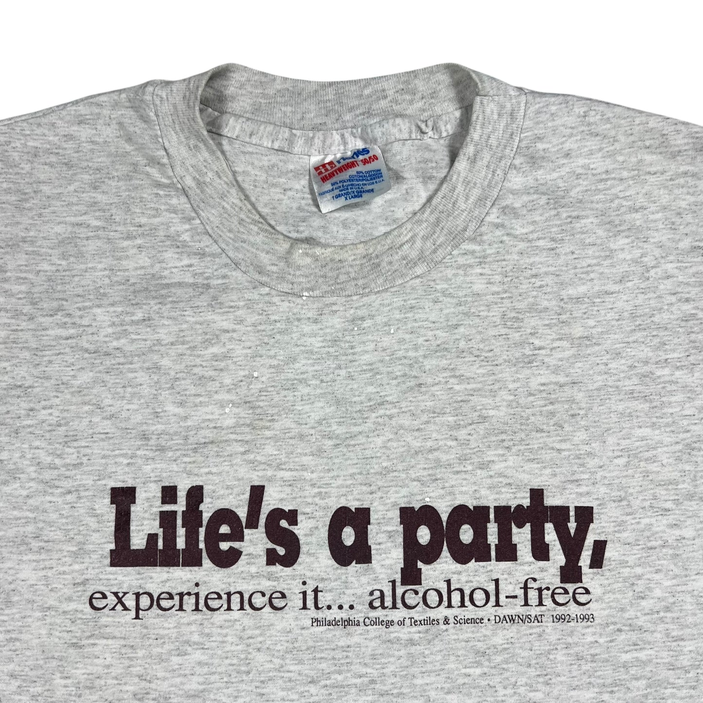 Vintage 90s Life’s a party, experience it alcohol free. Philadelphia tee (XL)