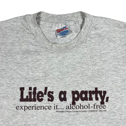 Vintage 90s Life’s a party, experience it alcohol free. Philadelphia tee (XL)