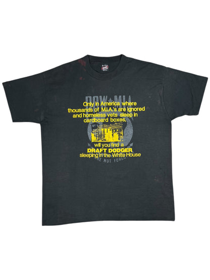 Vintage 80s “Only in America will you find a DRAFT DODGER sleeping in the White House faded tee (XL)