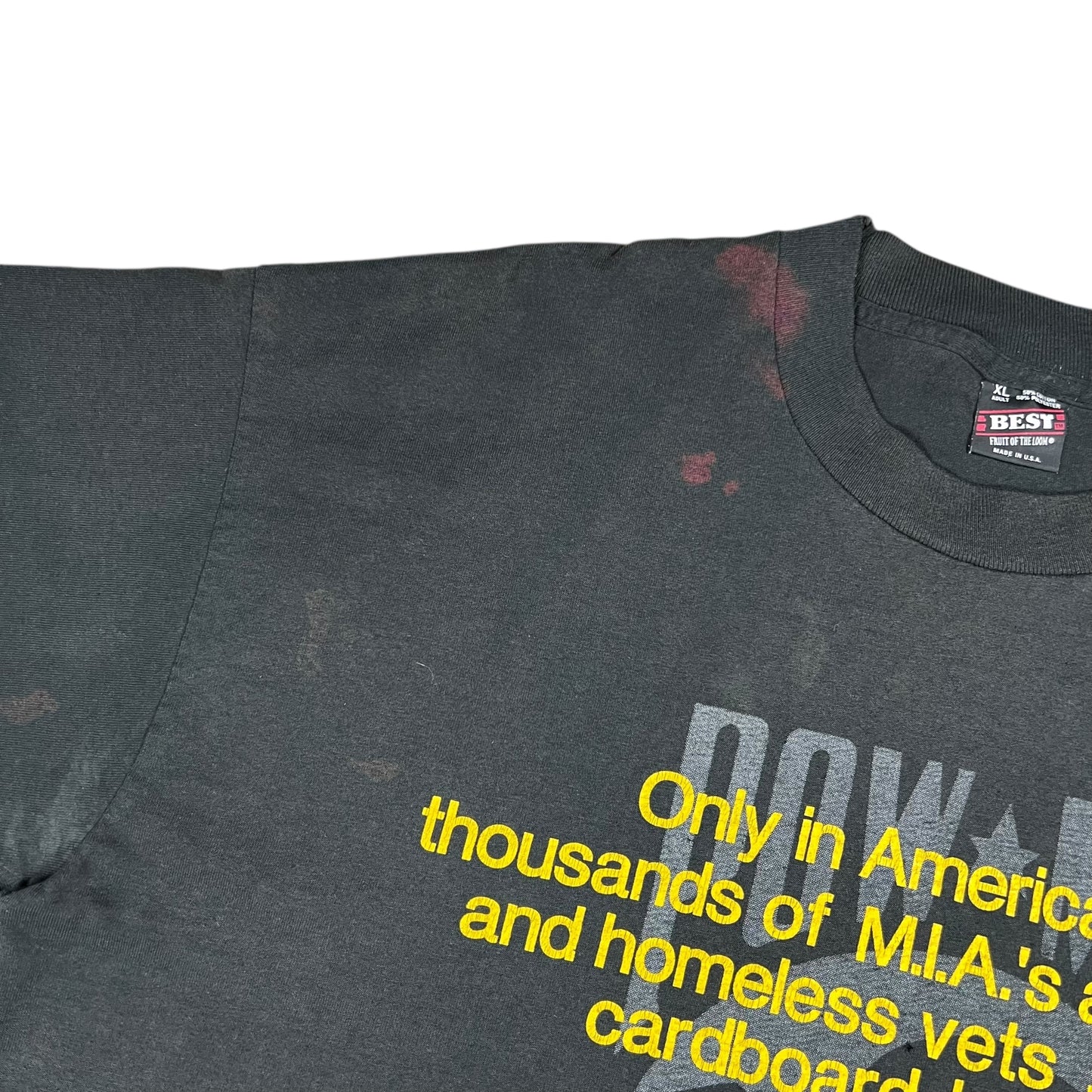 Vintage 80s “Only in America will you find a DRAFT DODGER sleeping in the White House faded tee (XL)