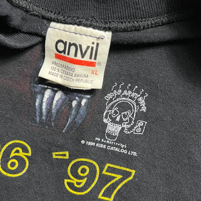 Vintage 1996-97 KISS Madison Square Garden NYC band tee (XL)