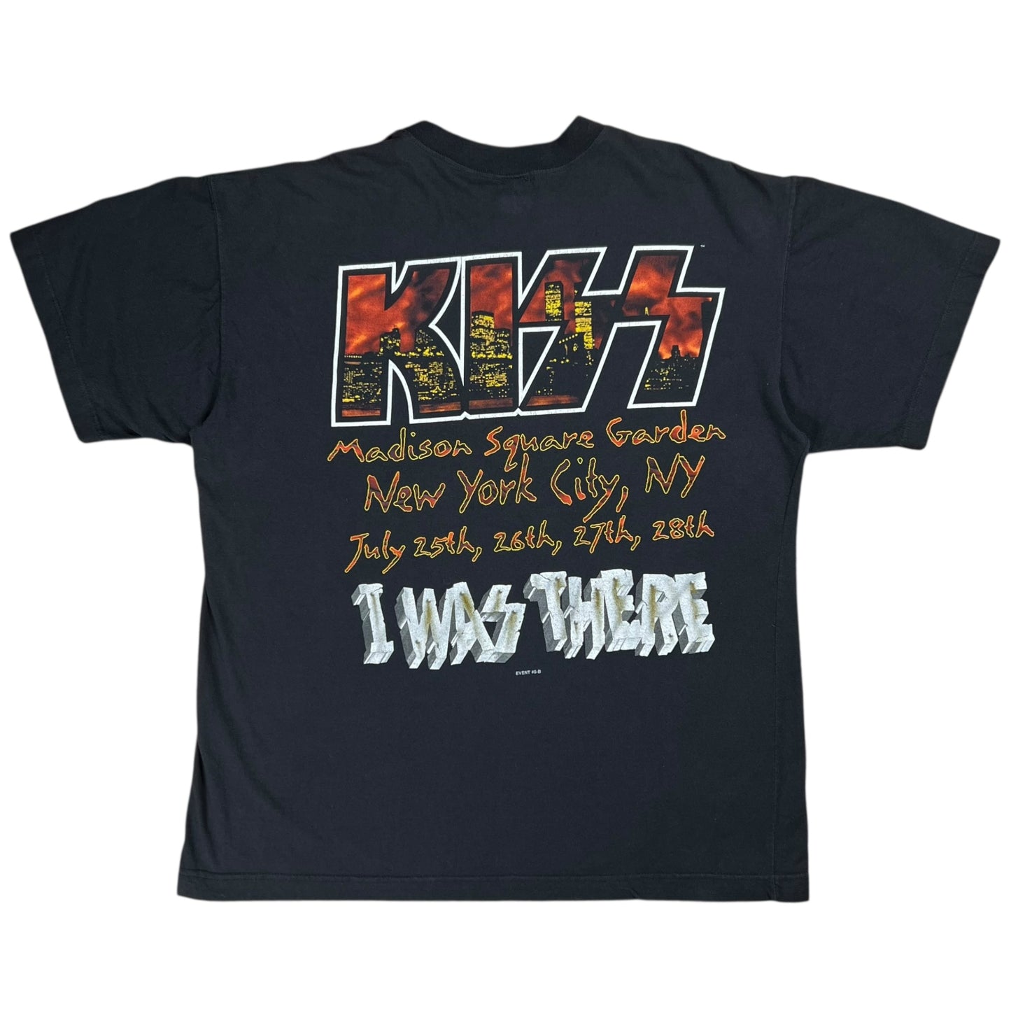 Vintage 1996-97 KISS Madison Square Garden NYC band tee (XL)