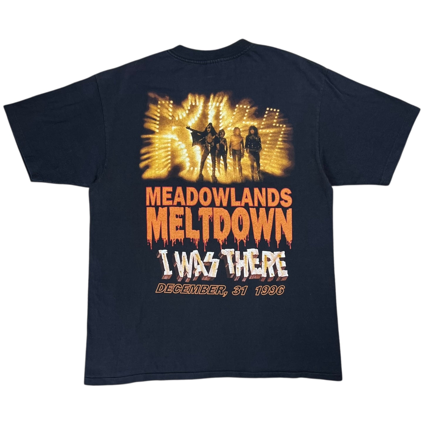 Vintage 1996 KISS New Year’s Eve Meadowlands Meltdown faded band tee (XL)